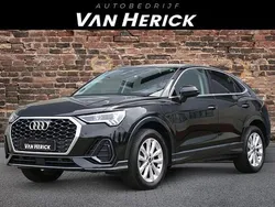 Zwart, metallic lak Gebruikt 2023 Audi Q3 Sportback Premium SUV | € 37.445 (Super prijs)