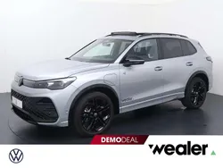 Grijs Gebruikt 2025 VW Tiguan R-line Edition SUV | € 55.840 (Iets duurder)