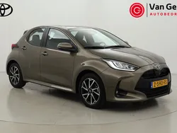 Groen Gebruikt 2024 Toyota Yaris Hatchback | € 22.499 (Eerlijke prijs)