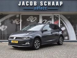 Grijs Gebruikt 2020 VW Polo Highline Hatchback | € 14.750 (Eerlijke prijs)