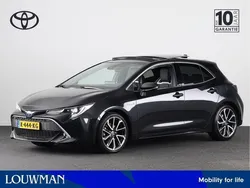 Night sky black metallic (donker zwart metallic) Gebruikt 2021 Toyota Corolla Premium Hatchback | € 24.945 (Eerlijke prijs)