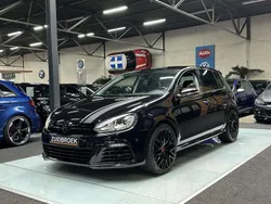 Zwart, metallic lak Gebruikt 2012 VW Golf VII R Hatchback | € 11.999 (Duur)