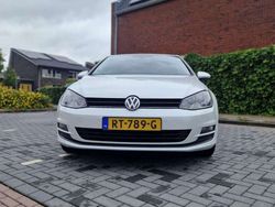 Wit Gebruikt 2015 VW Golf VII Cup Hatchback | € 9.500 (Eerlijke prijs)