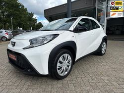 Wit Gebruikt 2024 Toyota Aygo X Play SUV | € 18.750