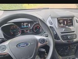 Zwart Gebruikt 2016 Ford Transit Trend Van | € 8.000 (Eerlijke prijs)