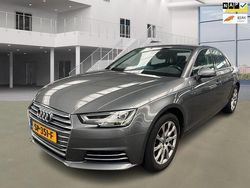 Grijs Gebruikt 2018 Audi A4 Sport Sedan | € 12.950 (Goede deal)