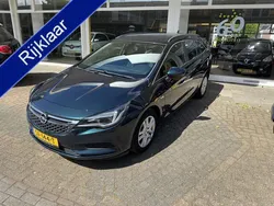 Groen Gebruikt 2018 Opel Astra Business Stationwagen | € 11.740 (Eerlijke prijs)