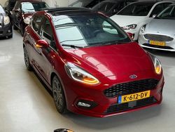 Rood Gebruikt 2020 Ford Fiesta ST-Line Hatchback | € 15.250 (Eerlijke prijs)
