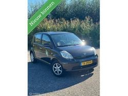 Zwart Gebruikt 2007 Daihatsu Sirion Hatchback | € 2.950 (Eerlijke prijs)