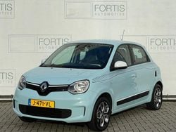 Blauw Gebruikt 2020 Renault Twingo Collection Hatchback | € 10.400 (Eerlijke prijs)