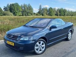 Gebruikt 2002 Opel Astra Cabriolet | € 5.999