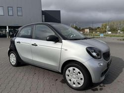 Grijs Gebruikt 2016 Smart ForFour Pure Hatchback | € 6.500 (Goede deal)