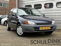 Blauw Gebruikt 1996 Toyota Starlet Hatchback | € 1.450 (Eerlijke prijs)