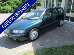 Groen Gebruikt 2001 Volvo V70 Comfort Stationwagen | € 1.960 (Eerlijke prijs)
