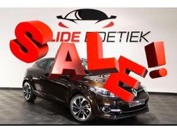Bruin Gebruikt 2014 Renault Mégane III Bose Edition Hatchback | € 9.295 (Eerlijke prijs)