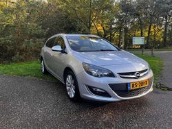 Zilver Gebruikt 2016 Opel Astra Stationwagen | € 7.900 (Goede deal)