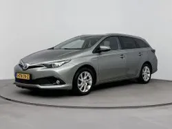 Grijs metallic Gebruikt 2017 Toyota Auris Limited Stationwagen | € 15.745 (Eerlijke prijs)