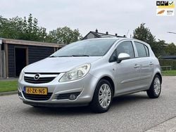 Grijs Gebruikt 2008 Opel Corsa Enjoy Hatchback | € 3.450 (Eerlijke prijs)