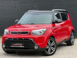Rood Gebruikt 2015 Kia Soul Play SUV | € 6.490
