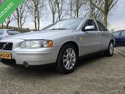 Grijs Gebruikt 2006 Volvo S60 Summum Sedan | € 3.749 (Goede deal)