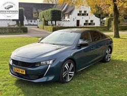 Blauw (metallic) Gebruikt 2019 Peugeot 508 GT-line Hatchback | € 19.999 (Goede deal)