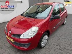 Rood Gebruikt 2008 Renault Clio II Hatchback | € 1.949 (Goede deal)