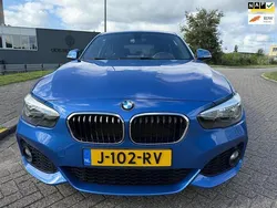 Blauw Gebruikt 2016 BMW 116 Executive Hatchback | € 10.950 (Eerlijke prijs)