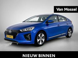 Blauw Gebruikt 2018 Hyundai Ioniq Premium Hatchback | € 12.440 (Eerlijke prijs)