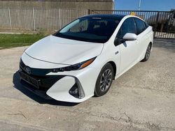 Wit Gebruikt 2017 Toyota Prius Hatchback | € 15.950 (Eerlijke prijs)