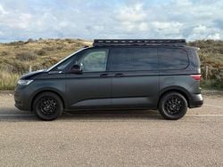 Zwart Gebruikt 2023 VW T7 Energetic Van | € 64.990