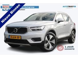 Grijs Gebruikt 2020 Volvo XC40 Momentum SUV | € 28.950 (Eerlijke prijs)
