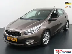 Bruin, metallic lak Gebruikt 2012 Kia Ceed Plus Hatchback | € 6.750 (Eerlijke prijs)