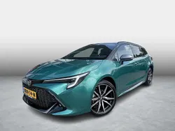Groen Gebruikt 2025 Toyota Corolla Hybrid Sport Stationwagen | € 45.999