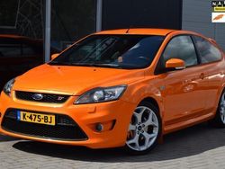 Oranje Gebruikt 2010 Ford Focus ST Hatchback | € 12.950 (Duur)
