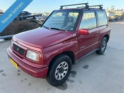 Rood Gebruikt 1996 Suzuki Vitara SUV | € 1.999