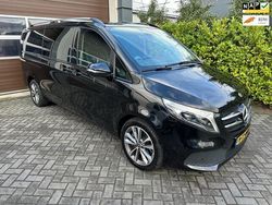 Zwart Gebruikt 2022 Mercedes V300 Avantgarde MPV | € 55.950 (Super prijs)