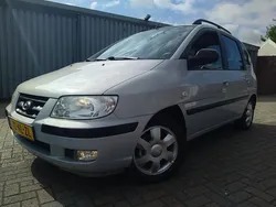 Grijs Gebruikt 2004 Hyundai Matrix MPV | € 1.199 (Eerlijke prijs)
