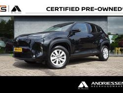 Zwart Gebruikt 2024 Toyota Yaris Cross Business Edition SUV | € 28.245 (Eerlijke prijs)
