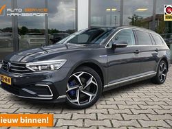 Grijs Gebruikt 2021 VW Passat Business Stationwagen | € 21.900 (Goede deal)