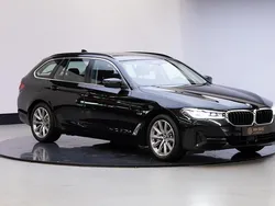 Zwart Gebruikt 2023 BMW 530e Executive Stationwagen | € 43.945 (Goede deal)