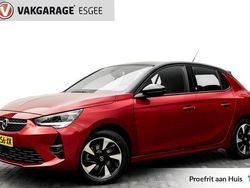 Rood, metallic lak Gebruikt 2022 Opel Corsa-e GS Line Hatchback | € 16.945 (Eerlijke prijs)