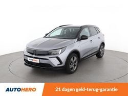 Grijs (metallic) Gebruikt 2022 Opel Grandland X GS Line SUV | € 24.249 (Eerlijke prijs)