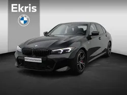 Zwart Gebruikt 2024 BMW 330 M Sport Sedan | € 55.400 (Duur)
