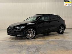 Zwart Gebruikt 2021 Audi A3 Sportback e-tron S-Line Sedan | € 29.900 (Eerlijke prijs)