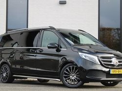 Zwart (metallic) Gebruikt 2021 Mercedes V250 MPV | € 39.950 (Super prijs)