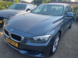 Grijs Gebruikt 2013 BMW 328 Executive Sedan | € 11.995 (Goede deal)