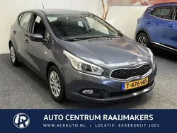 Blauw Gebruikt 2012 Kia Ceed 3 Hatchback | € 8.940 (Eerlijke prijs)