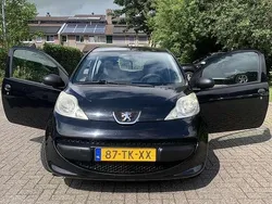 Zwart Gebruikt 2006 Peugeot 107 Hatchback | € 2.150 (Iets duurder)