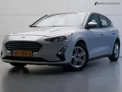 Grijs, metallic lak Gebruikt 2019 Ford Focus Business Edition Hatchback | € 9.945 (Goede deal)