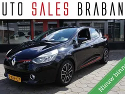 Zwart, metallic lak Gebruikt 2013 Renault Clio IV Expression Hatchback | € 4.990 (Goede deal)
